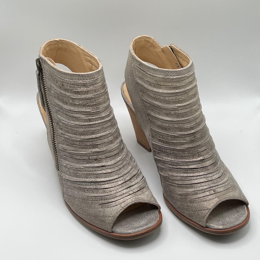 Paul Green Gray Ruched Ankle Booties